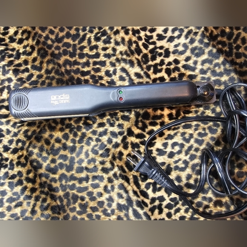 ANDIS HAIR CERAMIC FLAT IRON ELECTRICAL - Picture 10 of 14